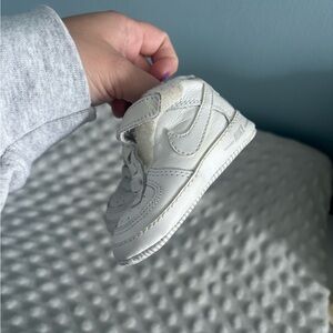 Baby Nikes 2C